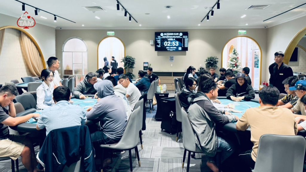 Không Gian Thi Đấu Đẳng Cấp Tại EG Poker Club