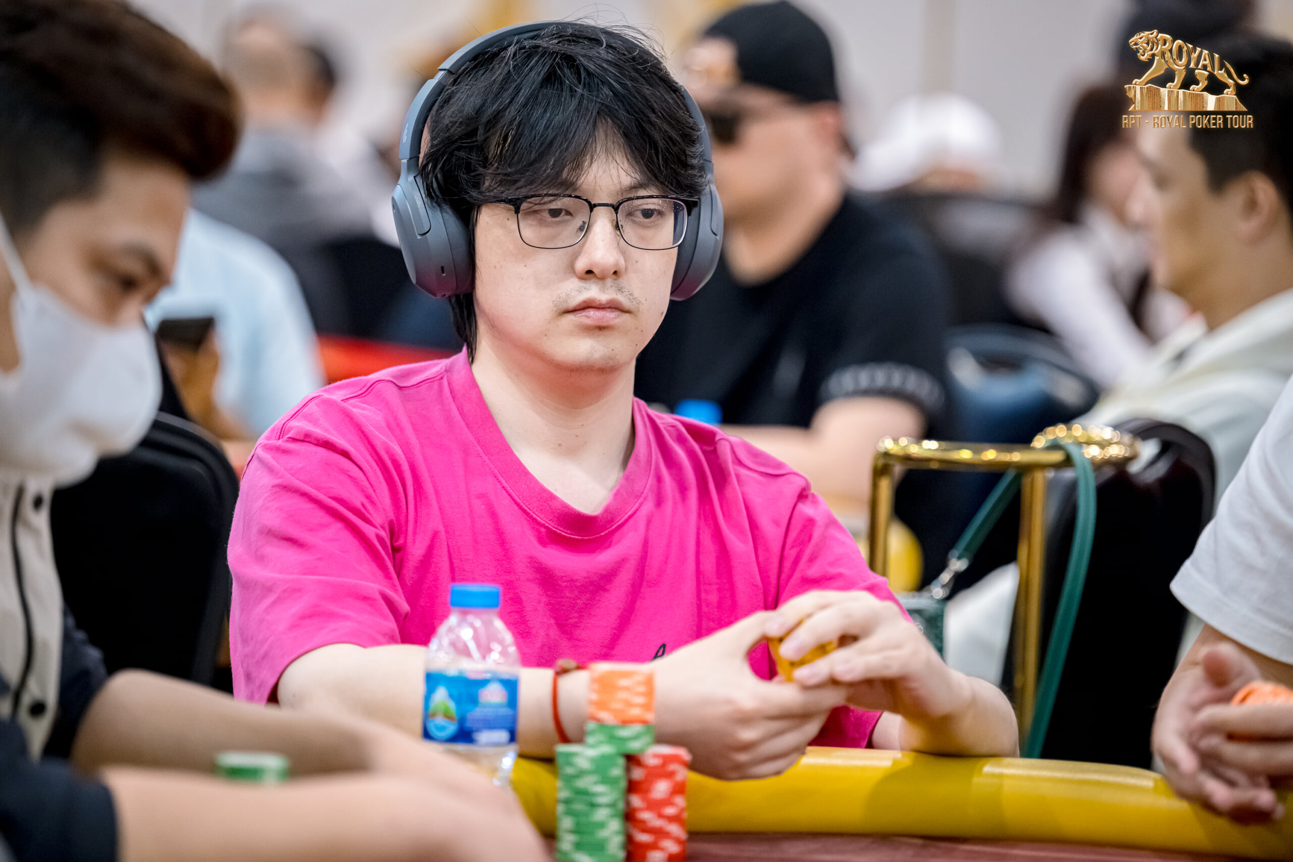 Bí Quyết Tối Ưu Bankroll Từ Các Pro Players Quốc Tế Khi Đánh Series Dài Ngày 2026 3