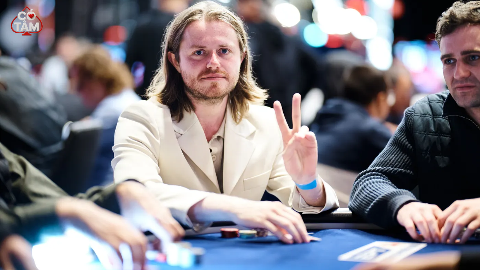 Hé Lộ Bí Mật Gây Sốc: Vì Sao Pro Player Charlie Carrel Bị Cấm Nhập Cảnh Mỹ Và Lỡ Hẹn WSOP Tròn 9 Năm?